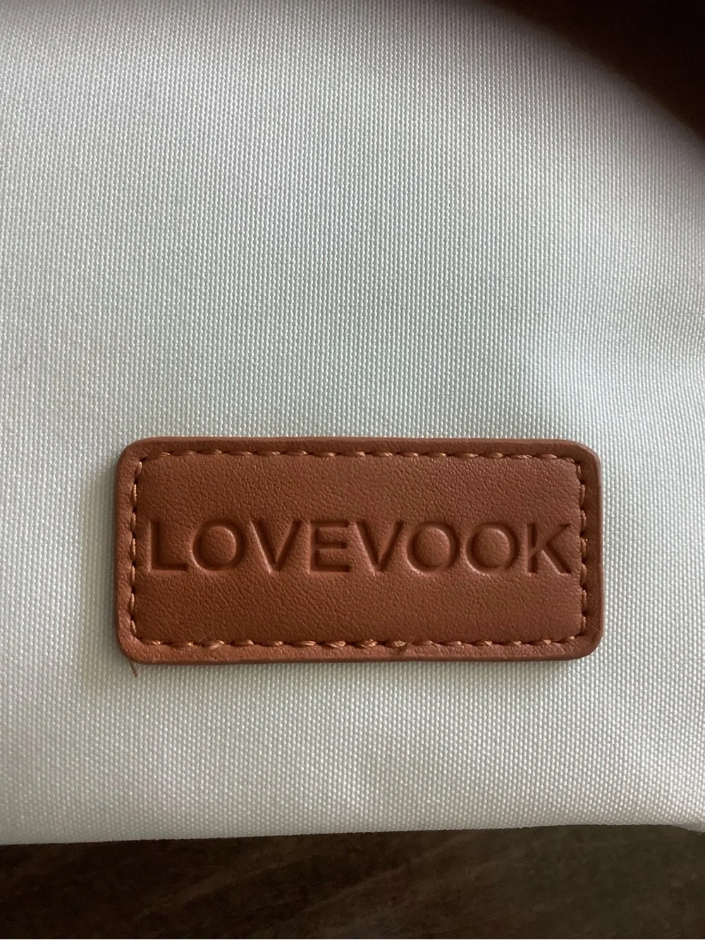 Lovevook white makeup